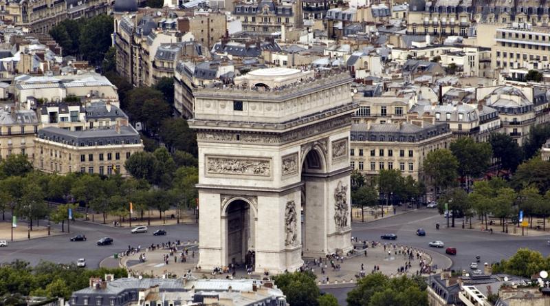 Триумфальная арка История триумфальной арки на французском языке